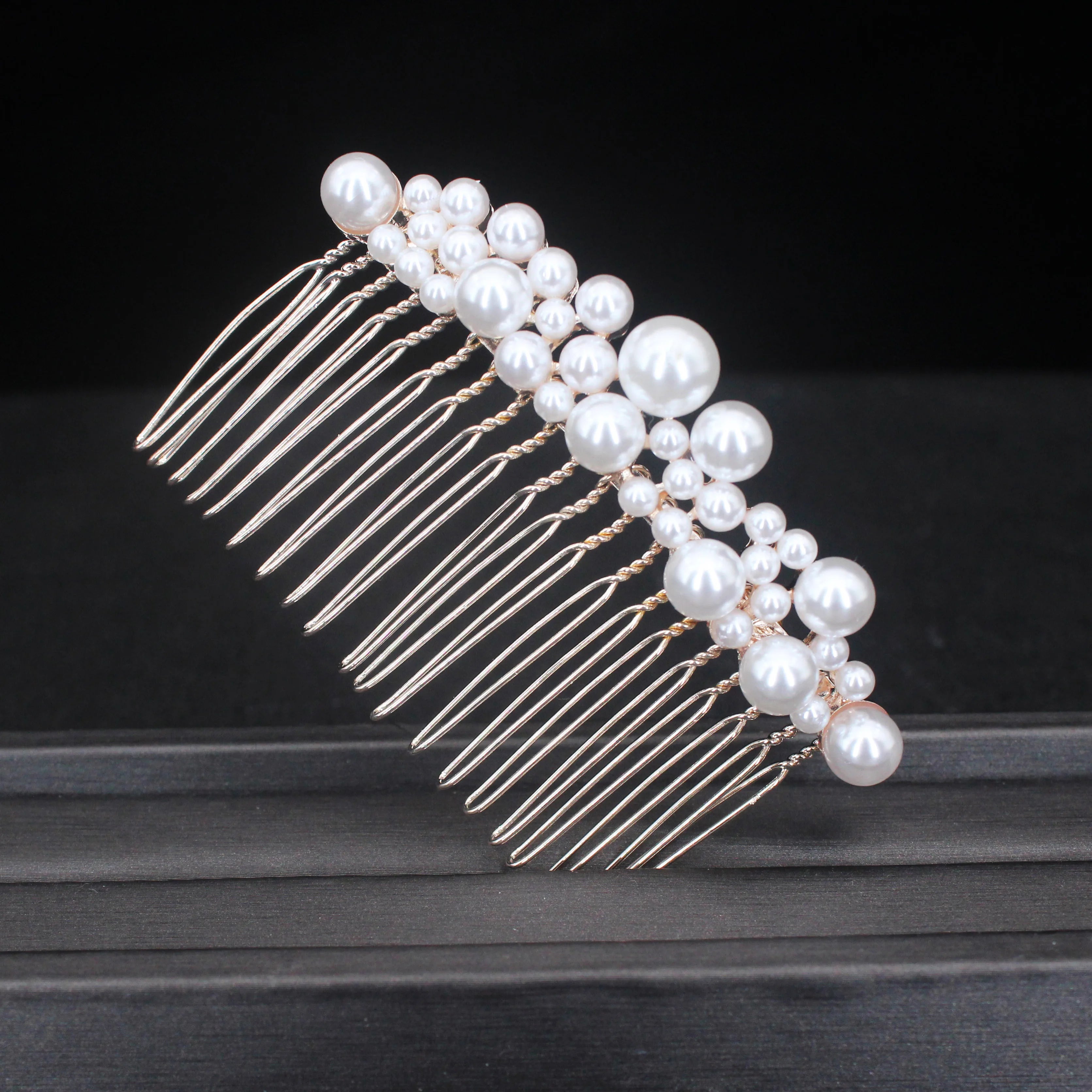Women Hair Comb Metal Butterfly Bridal Hair Pins Clips Ornaments Fashion Jewelry Wedding Hair Accessories Headdress Wholesale