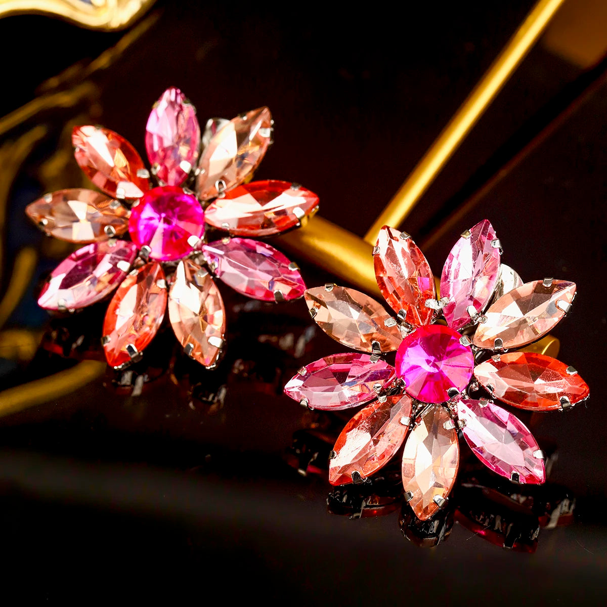 Colorful Rhinestones Flowers Children's Performance Hair Clips Fashion Shiny Handmade Hair Pins Jewelry for Girls As Gifts