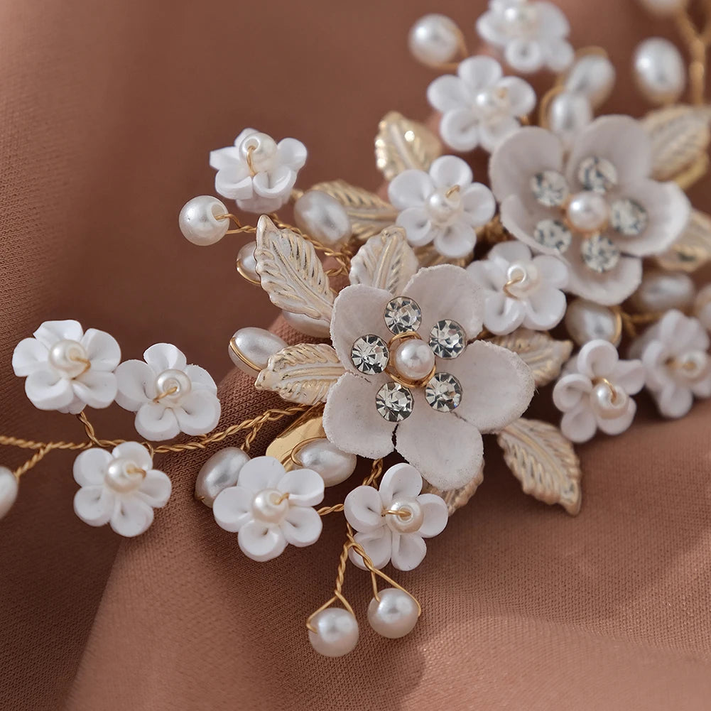 White Soft Ceramic Flower Hair Clip Luxury Europe and the United States Hairpin Jewelry Headdress for Women Valentine's Day Gift