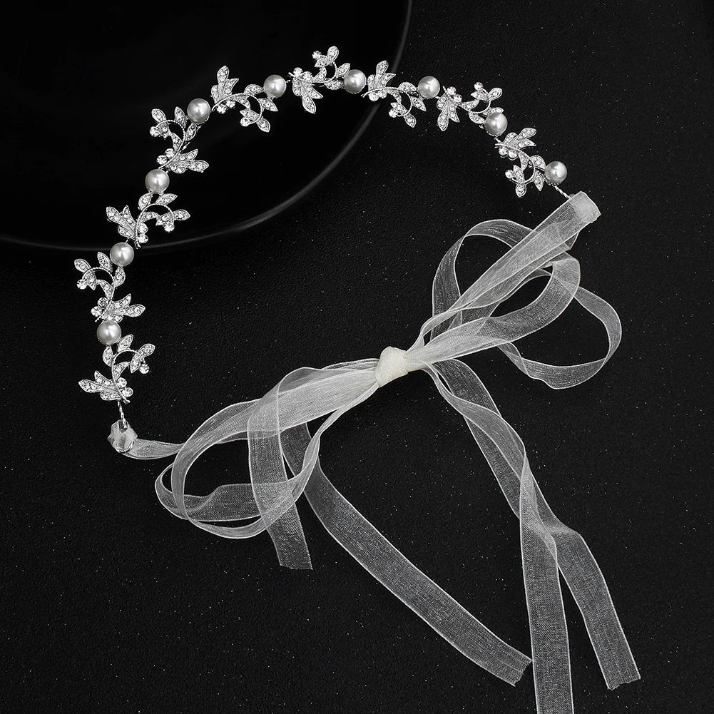 Luxurious Delicate Flower Hairband Pearl and Rhinestone Tiara Hair Accessory Bridal Wedding Party Headpieces As Gifts