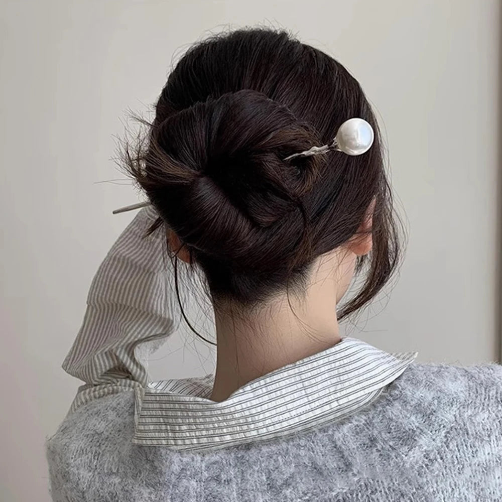 New Pearl Hair Sticks Korean Women Elegant Fashion Metal Hairpins Hair Forks Bun Headwear Ponytail Styling Hair Accessories