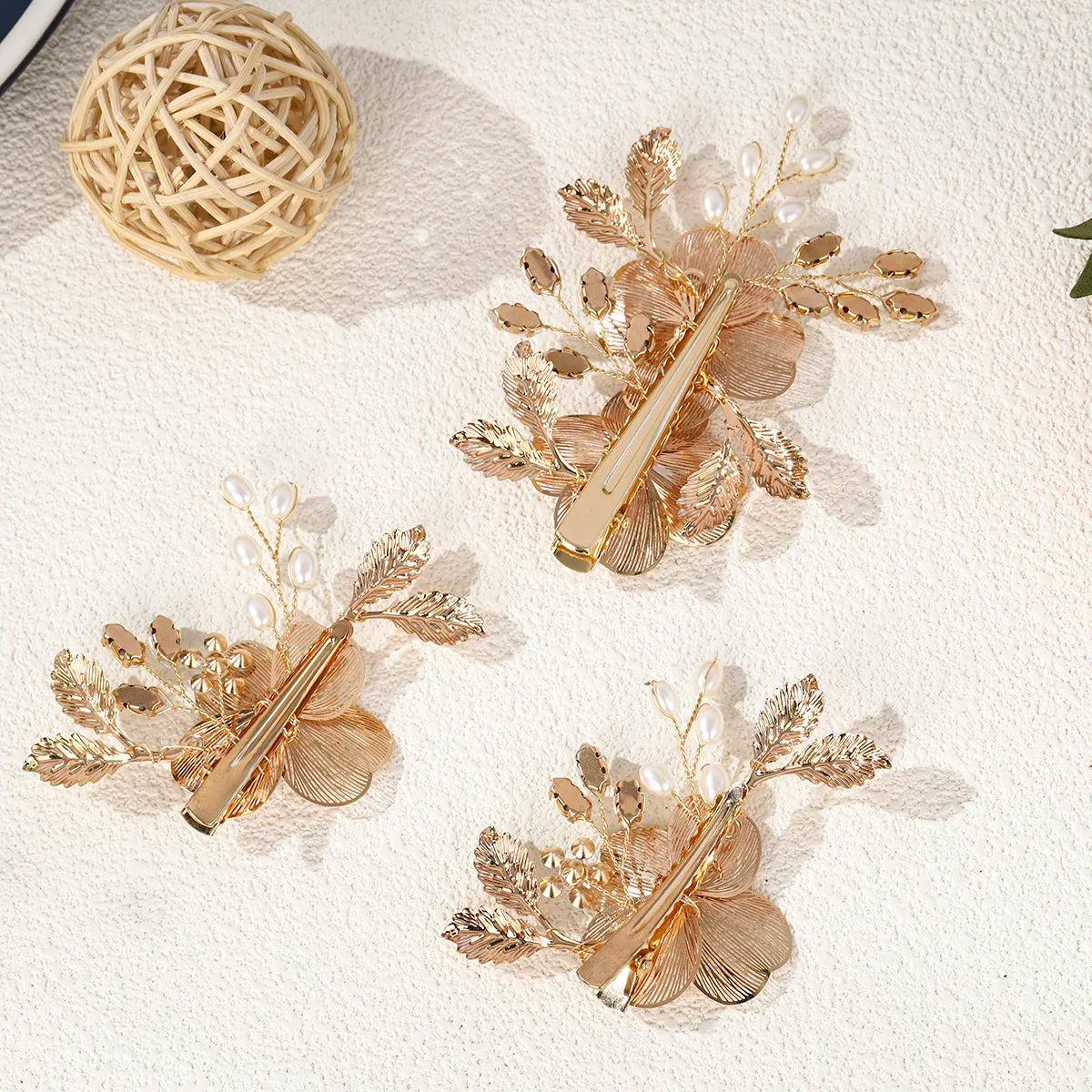 3pk/Set Alloy Hollow Out Niche Flower Hair Clip Elegant Pearl Crystal Headdres Hairpin For Women Festive Jewelry Hair Accessory