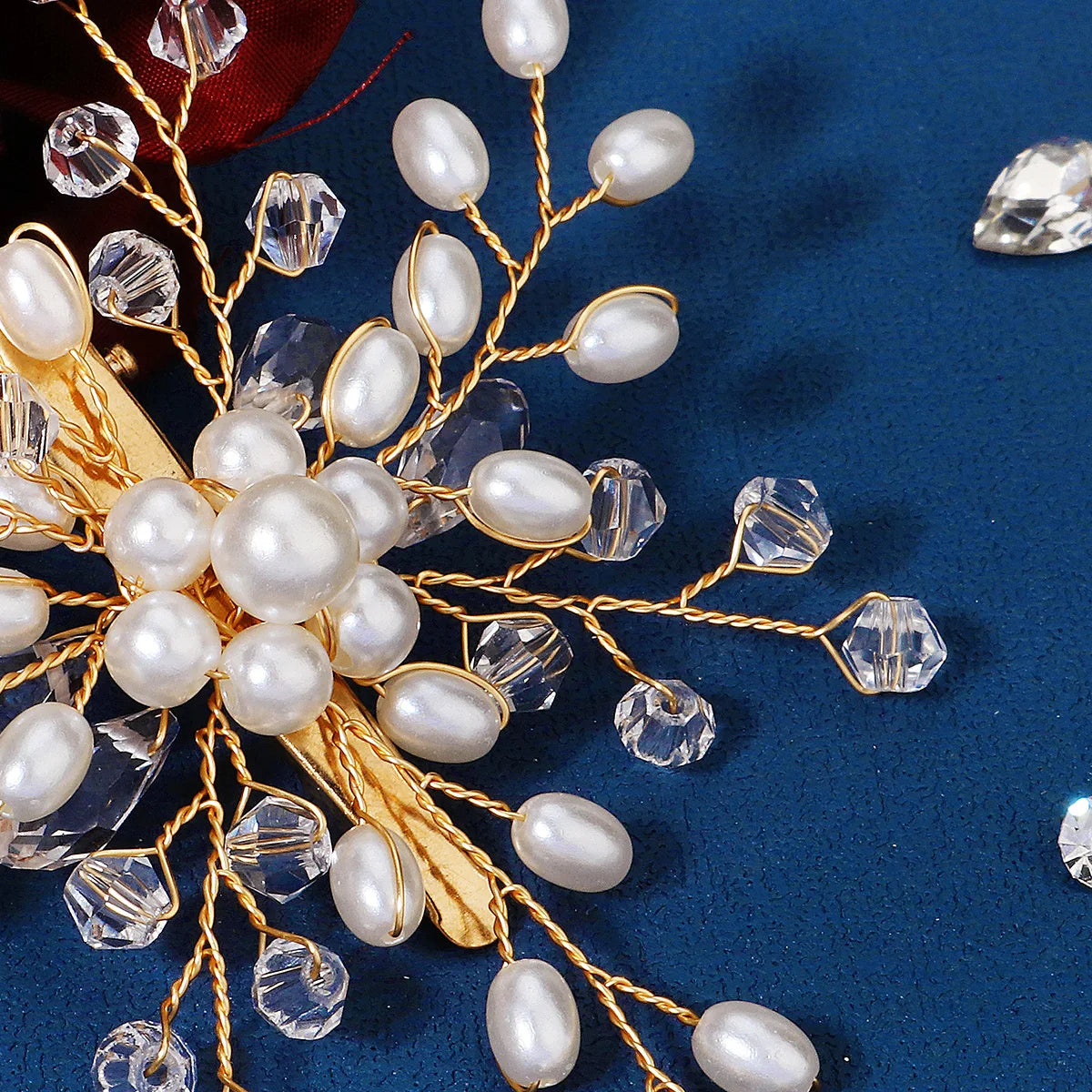 Luxury Pearl Flower Hair Clip Crystal Beaded Bridal Headpiece Hairpin Exquisite Jewelry Hair Accessories Wedding Head Ornament