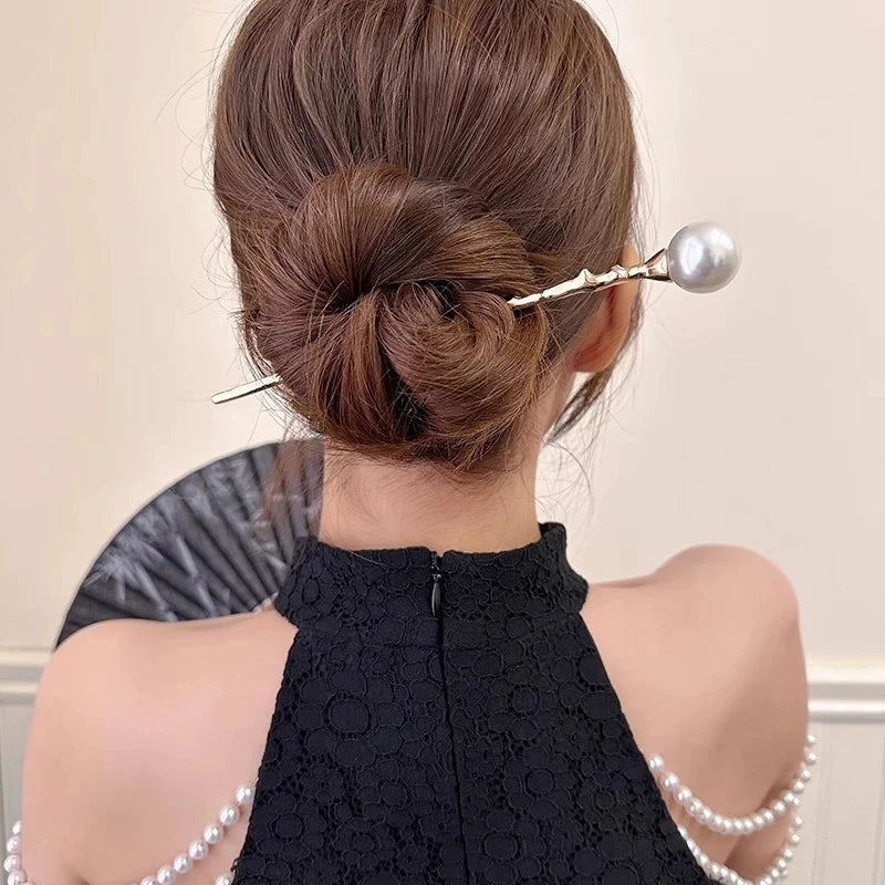 New Pearl Hair Sticks Korean Women Elegant Fashion Metal Hairpins Hair Forks Bun Headwear Ponytail Styling Hair Accessories