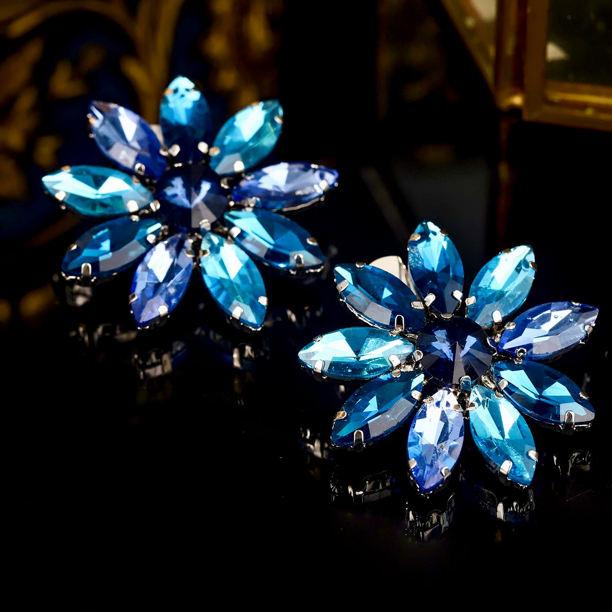 Colorful Rhinestones Flowers Children's Performance Hair Clips Fashion Shiny Handmade Hair Pins Jewelry for Girls As Gifts